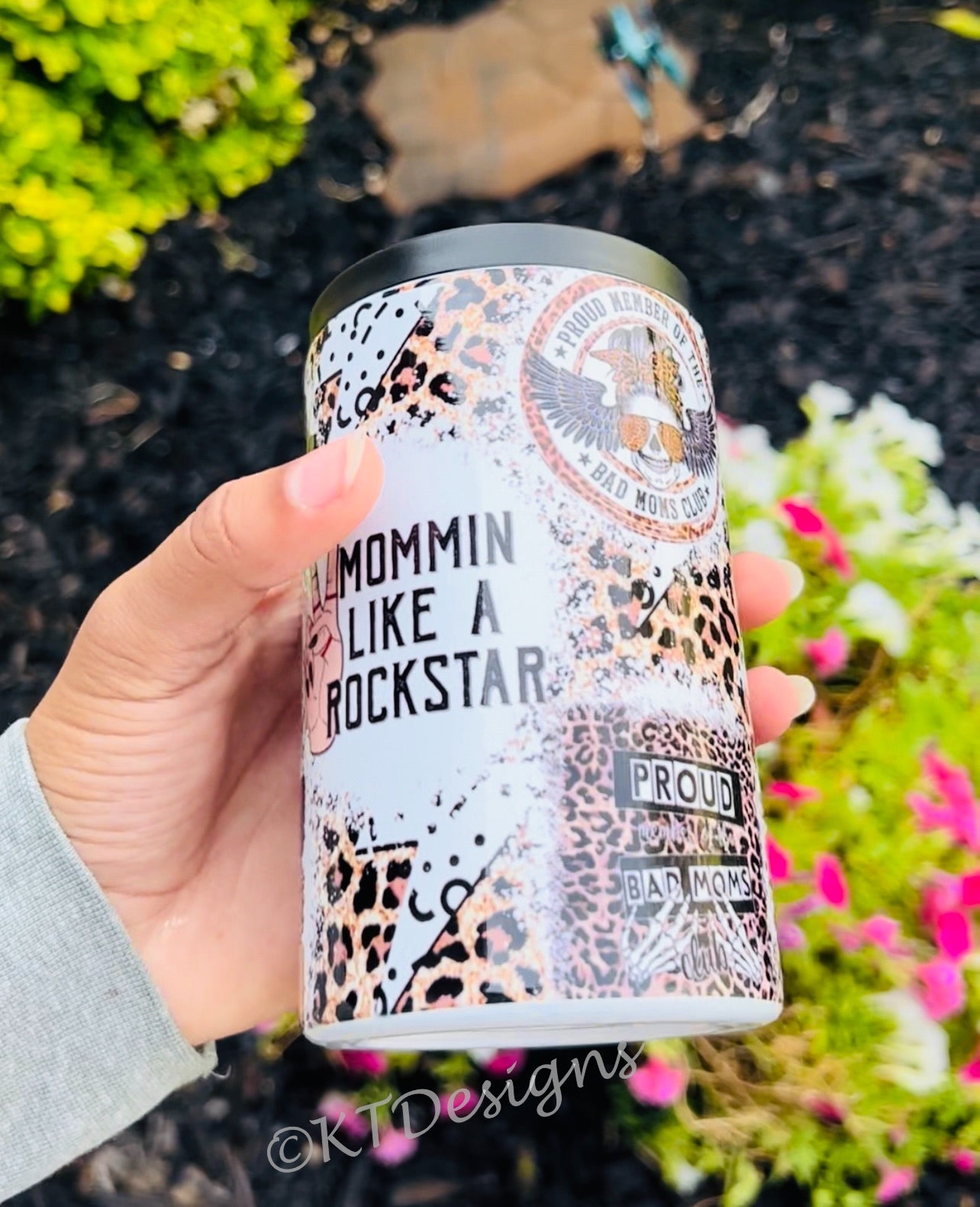 Mommin’ Like A Rockstar Can Cooler